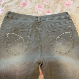 Chico’s Platinum five-pocket stretch jean 1 short; possibly shortened
